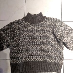Cropped sweater